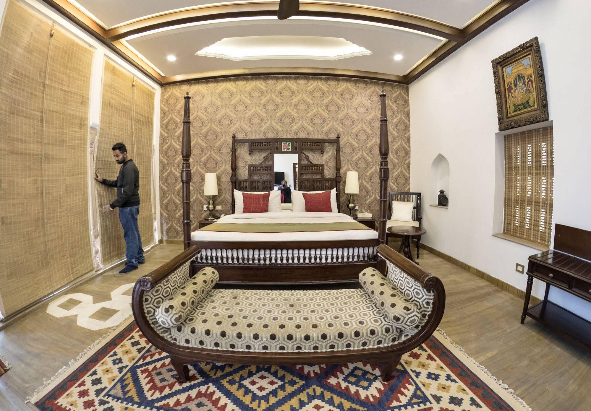 Haveli Dharampura - Unesco Awarded Boutique Heritage Hotel New Delhi Exterior photo